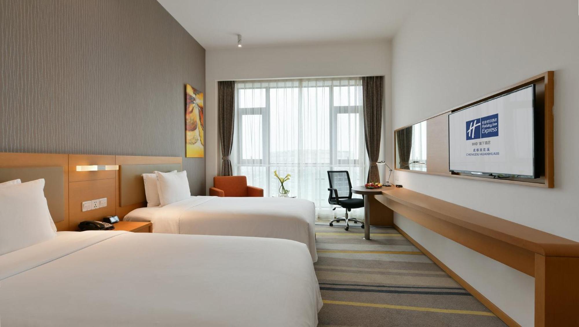Holiday Inn Express Chengdu Huanhuaxi By Ihg-Near Jinsha Site Musem,Near Wuhou Temple Museum,Welcome Drinks,Free Gym,Free Self-Service Laundry Chengdú Exterior foto
