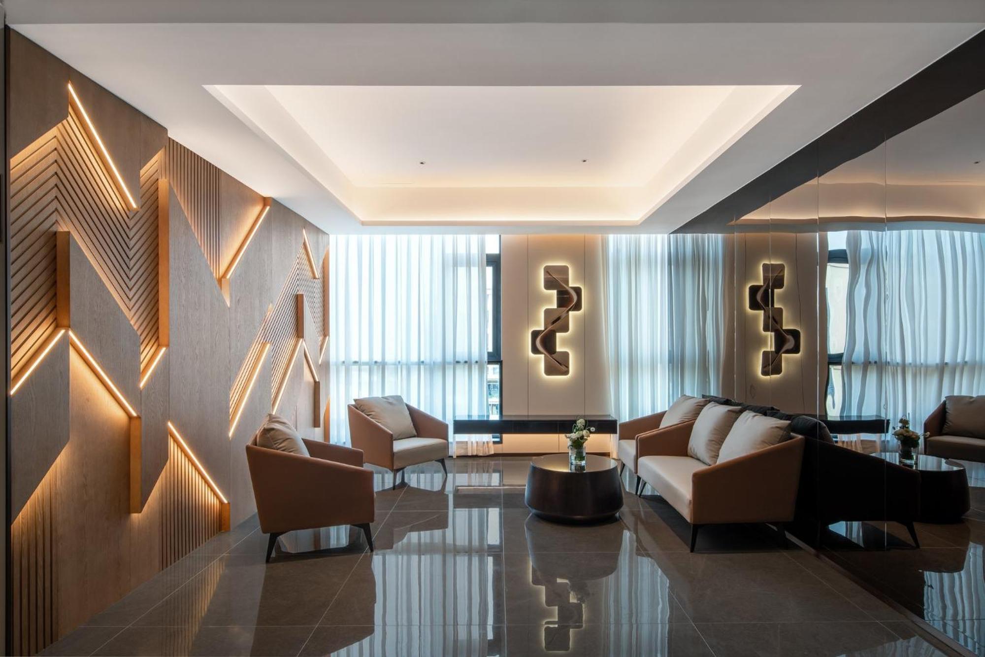 Holiday Inn Express Chengdu Huanhuaxi By Ihg-Near Jinsha Site Musem,Near Wuhou Temple Museum,Welcome Drinks,Free Gym,Free Self-Service Laundry Chengdú Exterior foto