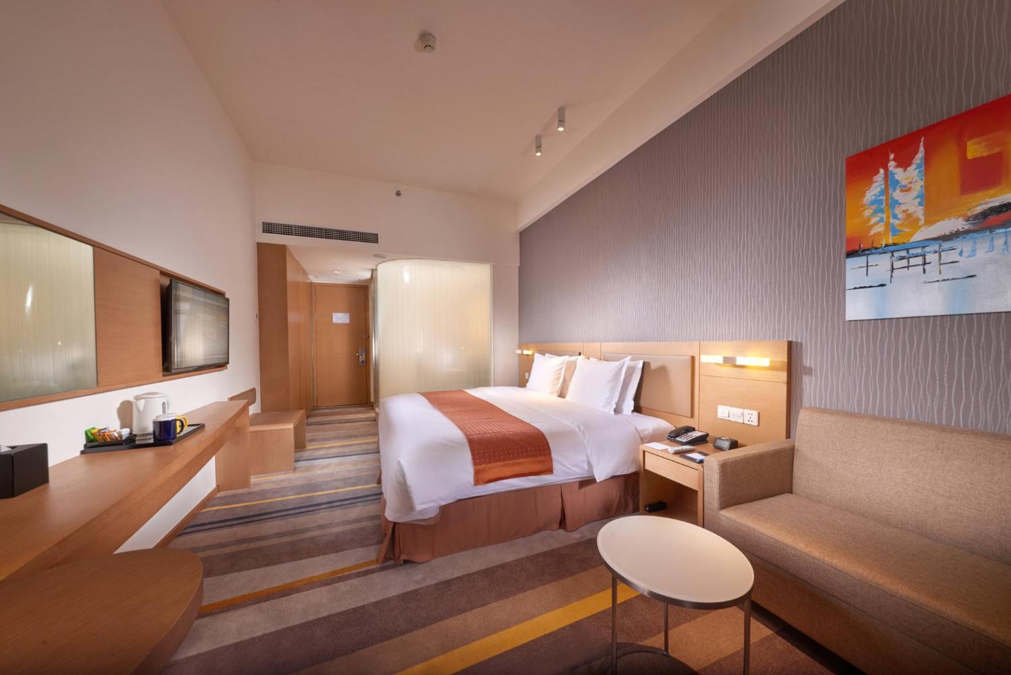 Holiday Inn Express Chengdu Huanhuaxi By Ihg-Near Jinsha Site Musem,Near Wuhou Temple Museum,Welcome Drinks,Free Gym,Free Self-Service Laundry Chengdú Exterior foto