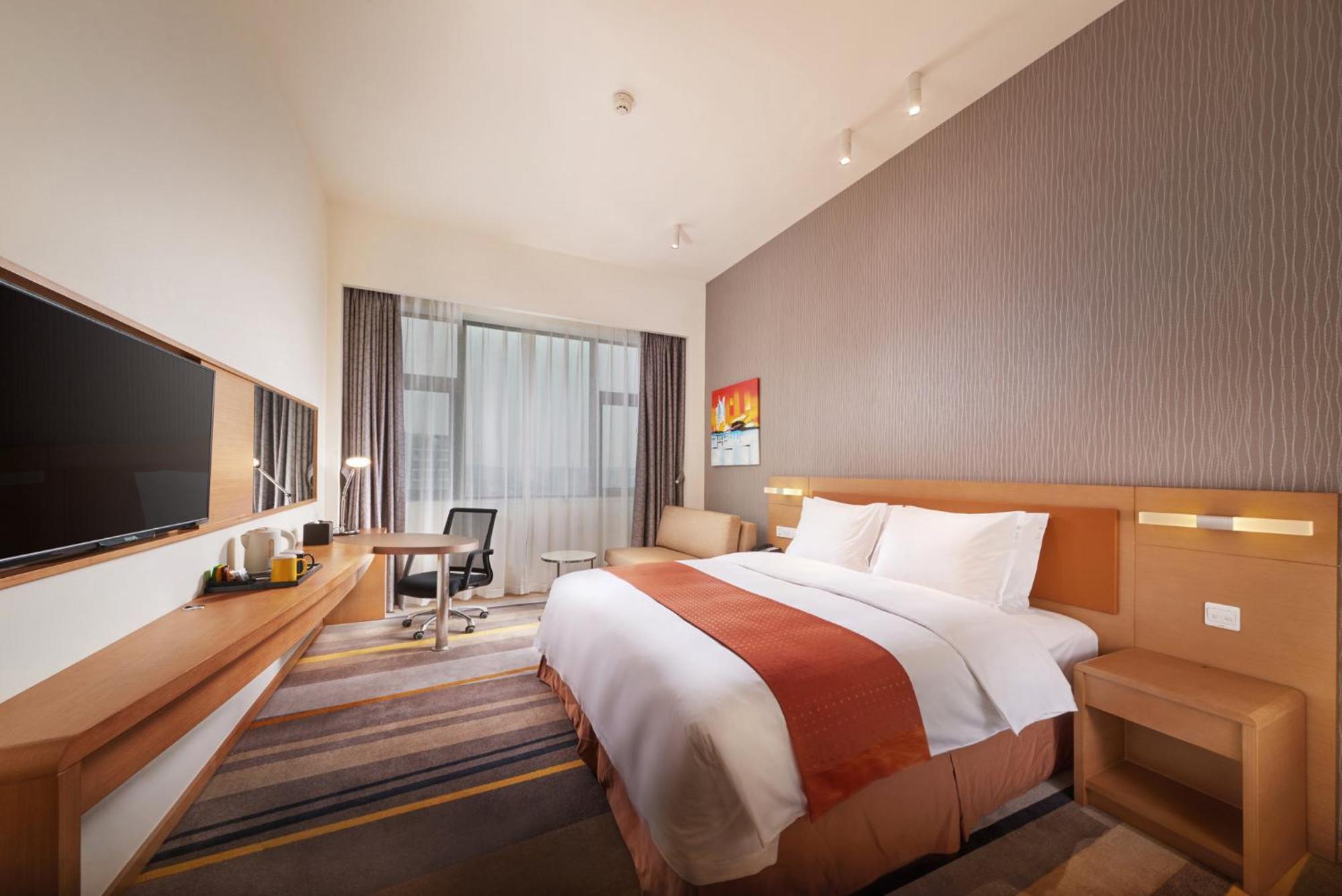 Holiday Inn Express Chengdu Huanhuaxi By Ihg-Near Jinsha Site Musem,Near Wuhou Temple Museum,Welcome Drinks,Free Gym,Free Self-Service Laundry Chengdú Exterior foto